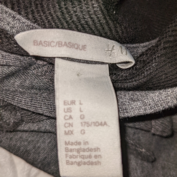 🎉HOST PICK🎉 H & M BASIC Grey Hoodie Large - Picture 6 of 6